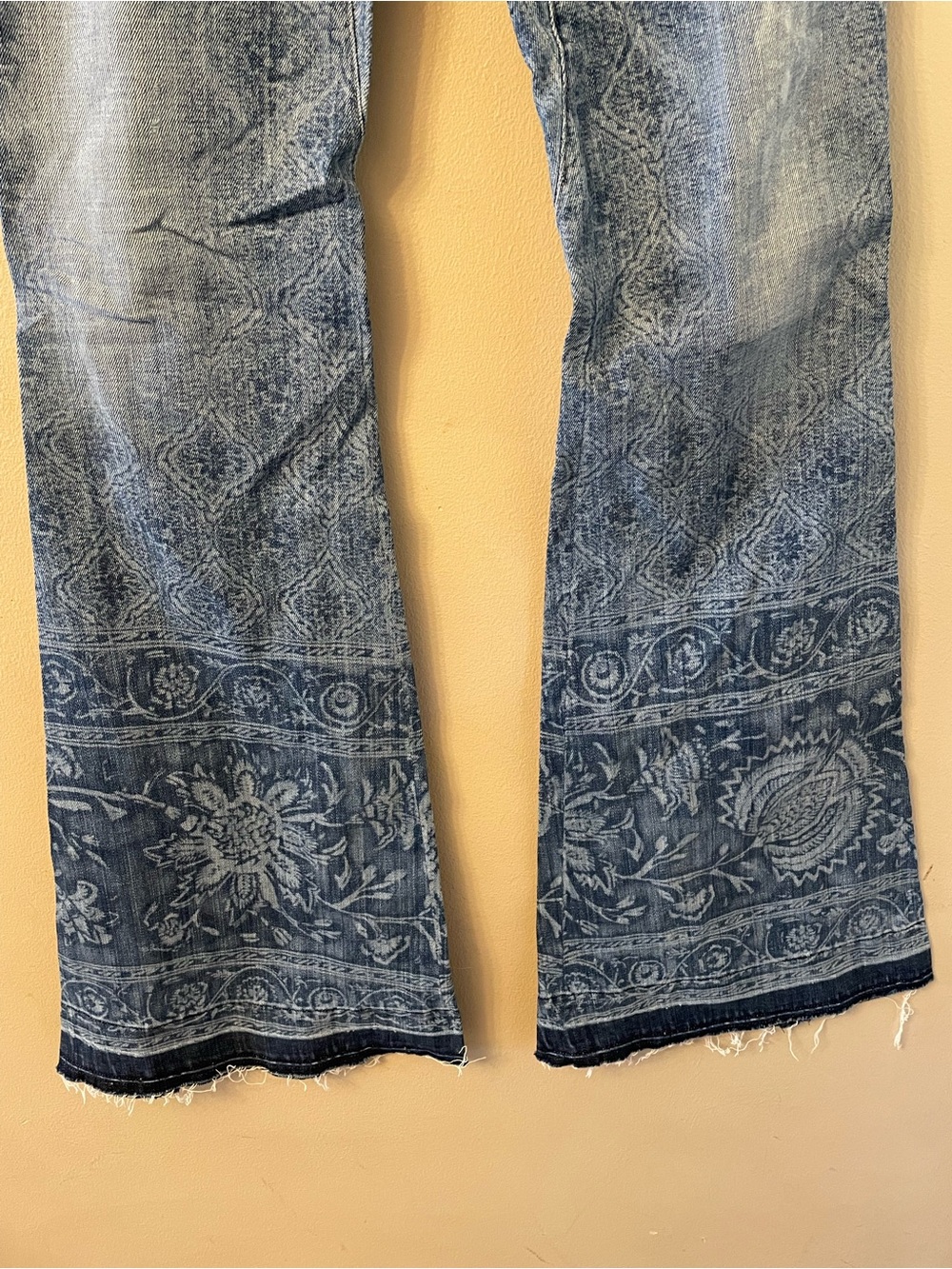 Free People/Citizens of Humanity-Women's Blue Patterned Flare Jeans - Picture 7 of 13